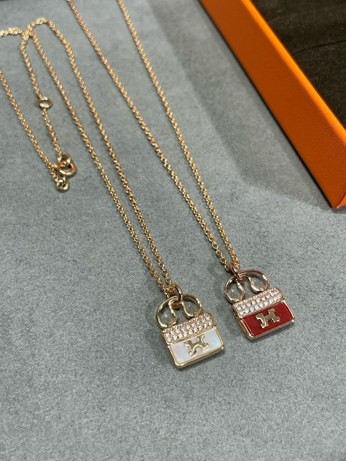 Hermes H Circe Moissanite Pendant Necklace Gold